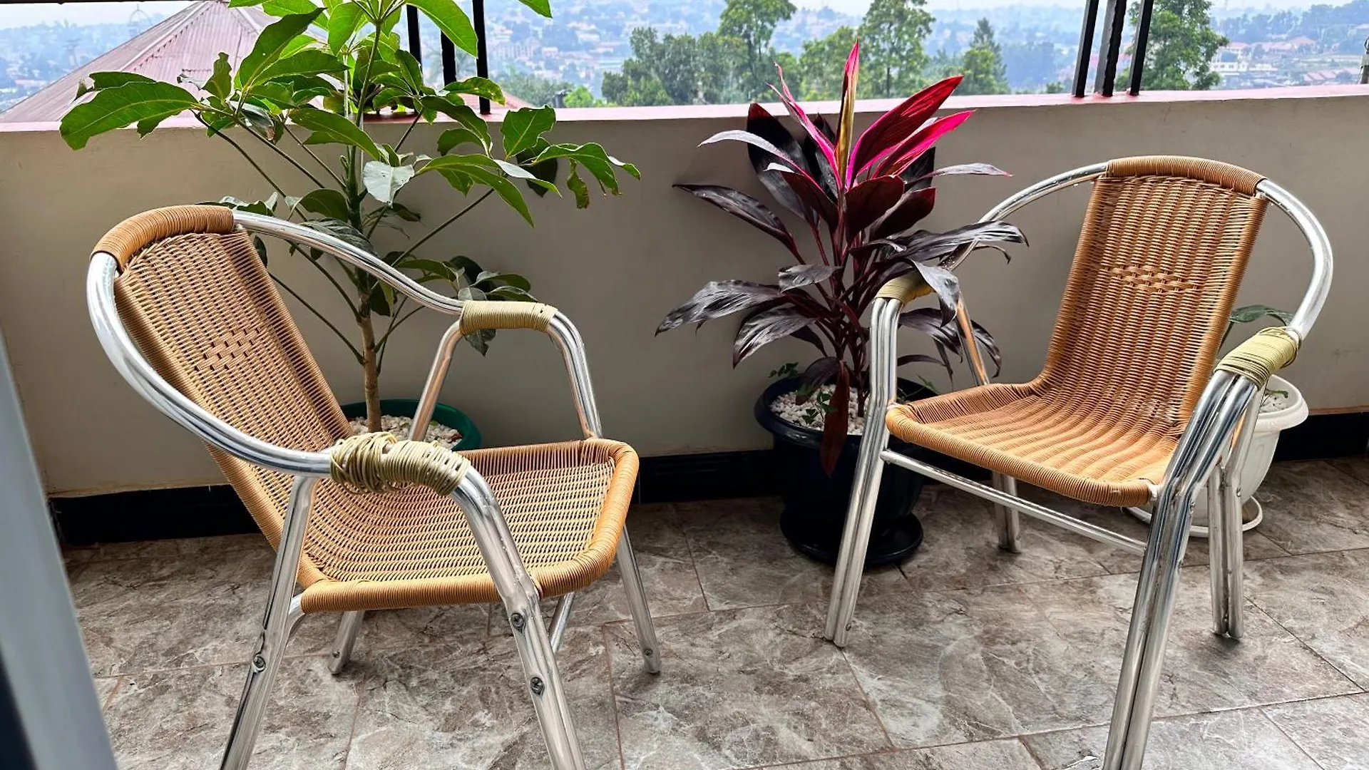 Apartment Budget Cozy Home In Kampala Uganda